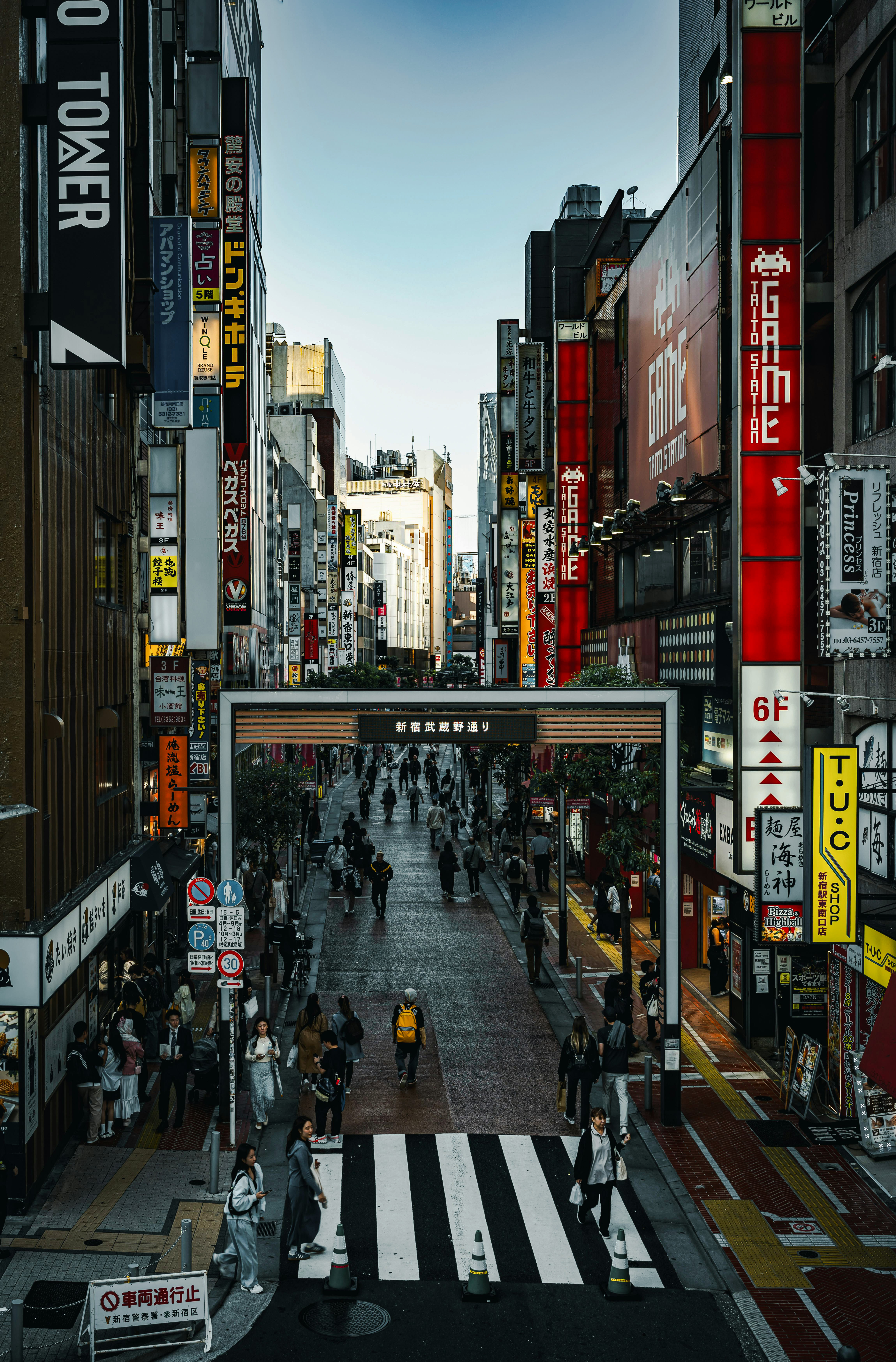 7.4 Quake Hits Northern Japan, Triggers Tsunami Warning